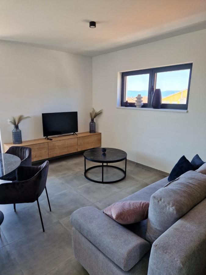 Apartments Terra Sun With Private Pool Or Jacuzzi 奈维斯 外观 照片